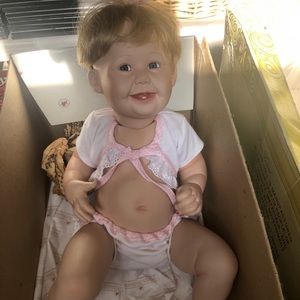 Porcelain Ashton Drake Galleries